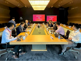 ���������뿨������Я�ֿ����̰��̴�������ƪ��